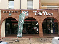 Tutti Pizza Saint Orens outside