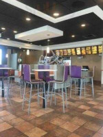 Taco Bell inside