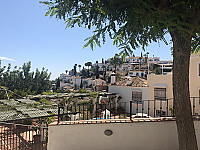 Cafeteria Panaderia La Herefia outside