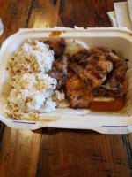 Pounders Hawaiian Grill food