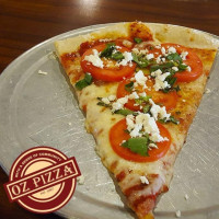 Oz Pizza food