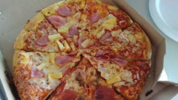 Domino's Pizza food