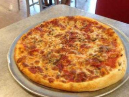 Aniello's Pizzeria food