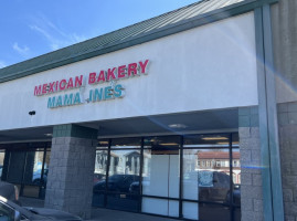 Mama Ines Mexican Bakery outside