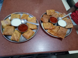 Guruprasad food