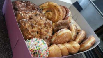 Hing Donuts food