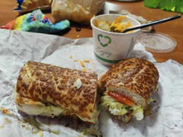 Quiznos food