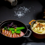 Cabinet de Vin & Cocotte Mâncare
