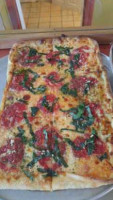 Roma Pizza food