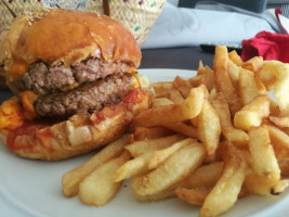 Burger Fermier Des Enfants Rouges food