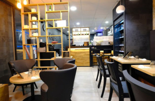 Kaly Sushi Isle Sur La Sorgue food