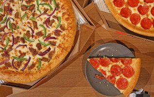 Pizza Hut food