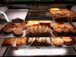 La Unica Bakery food