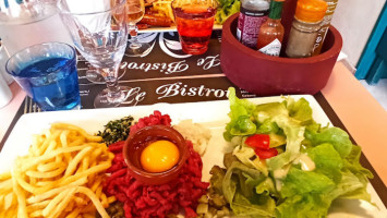 Le Bistrot food