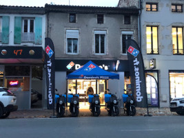 Domino's Pizza Agen outside