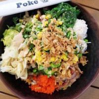 Poke Pola food