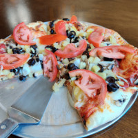 Garbonzo's Pizza food