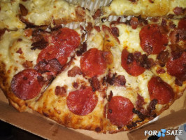 Domino's Pizza food