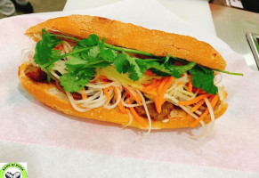 Banh Mi Bites food