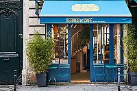 Terres De Cafe outside