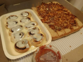 Pizza Hut food