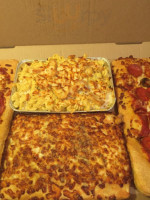 Pizza Hut food