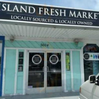 Island Fresh Market outside