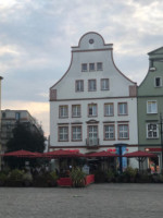 Vapiano Rostock outside