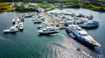 Champlin's Marina Resort outside