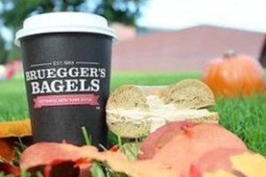 Bruegger's Bagels food