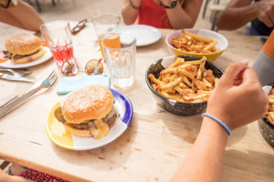 Café Concert Longeville Sur Mer Le Banc De Sable food