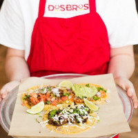 Dosbros Fresh Mexican Grill food