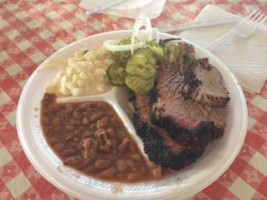 Pody's Bbq food