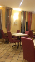 Fratelli inside