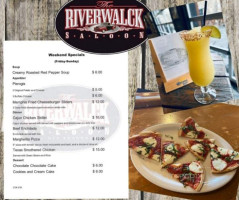 Riverwalck Saloon food