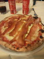 Pizzeria La Lampara food