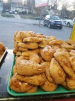 La Flor De Puebla Bakery outside