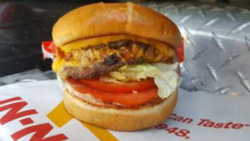 In-n-out Burger food