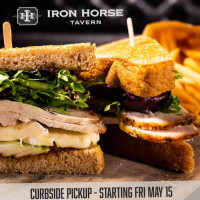 Iron Horse Tavern food