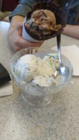 Oberweis Ice Cream And Dairy Store food