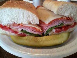 Minervini's New York Bagel Co inside