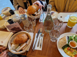 Le Pain Quotidien food