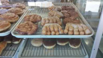 Teddy's Donuts food