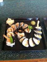 Doke Sushi food