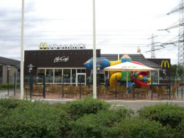 Mcdonald's outside