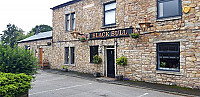 Black Bull Inn outside