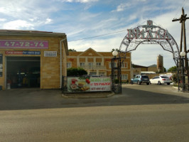 Zagorodnyy Restoran Villa outside