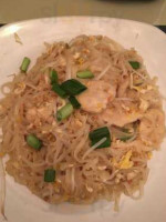 Roselyn Thai Fine Cuisine food