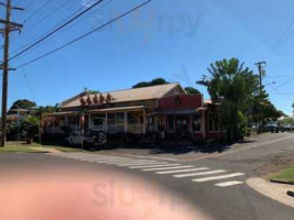 Wrangler's Steakhouse outside