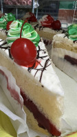 Buono's Italian Bakery food